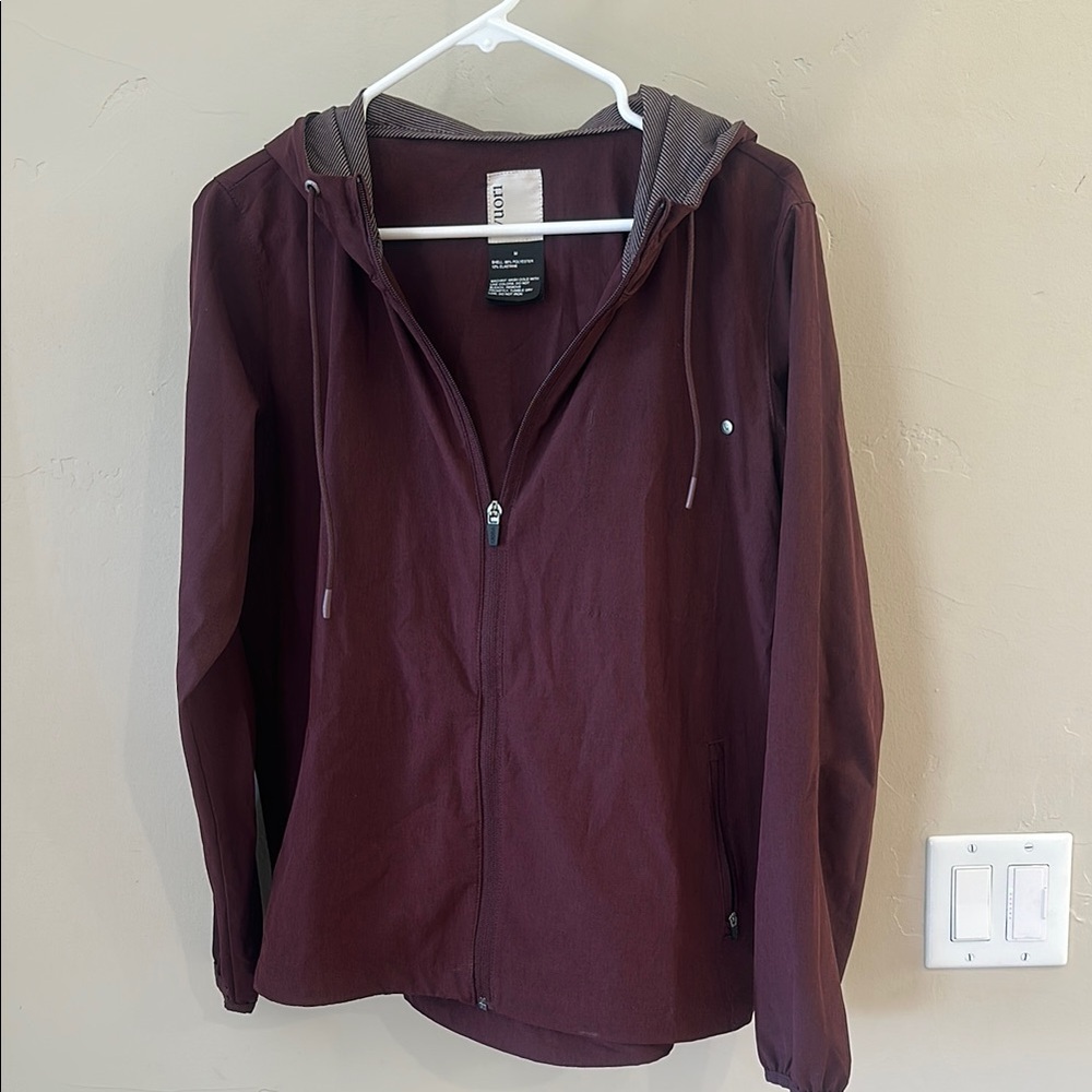 Vuori Maroon Utility Jacket with Full Zipper